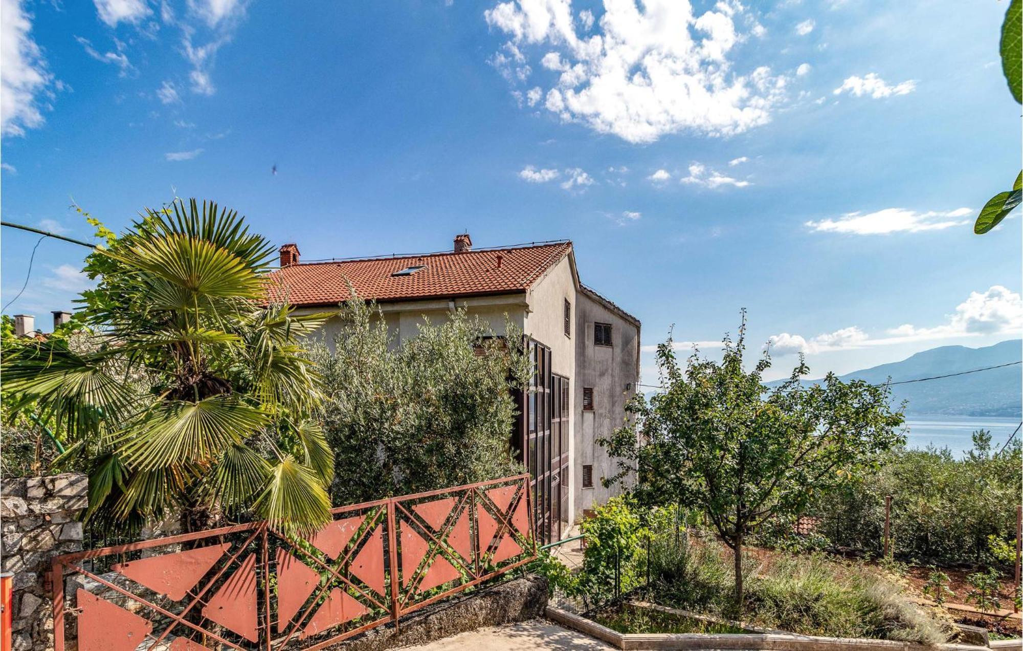 Nice Apartment In Rijeka With House Sea View Ngoại thất bức ảnh