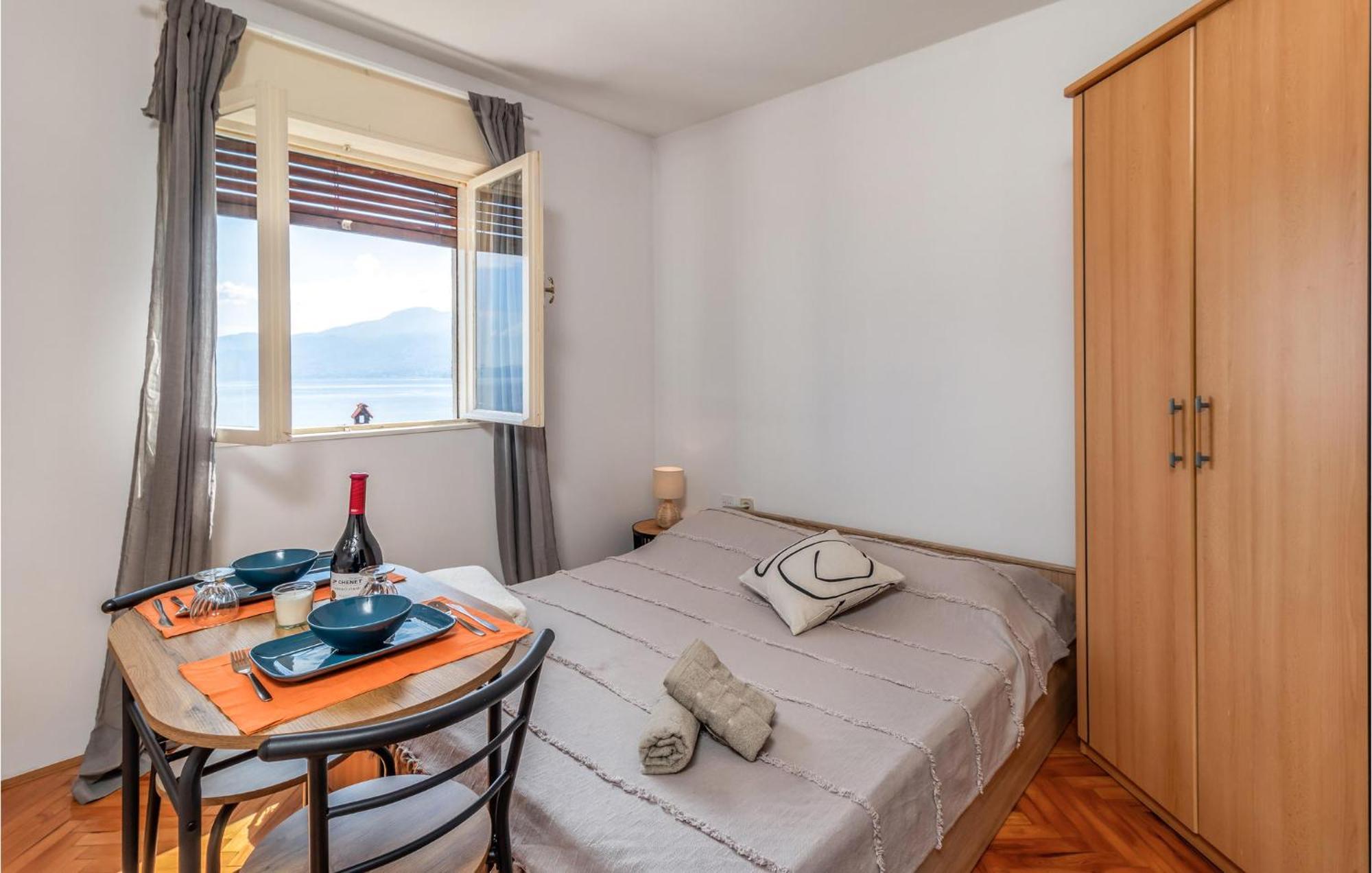 Nice Apartment In Rijeka With House Sea View Ngoại thất bức ảnh