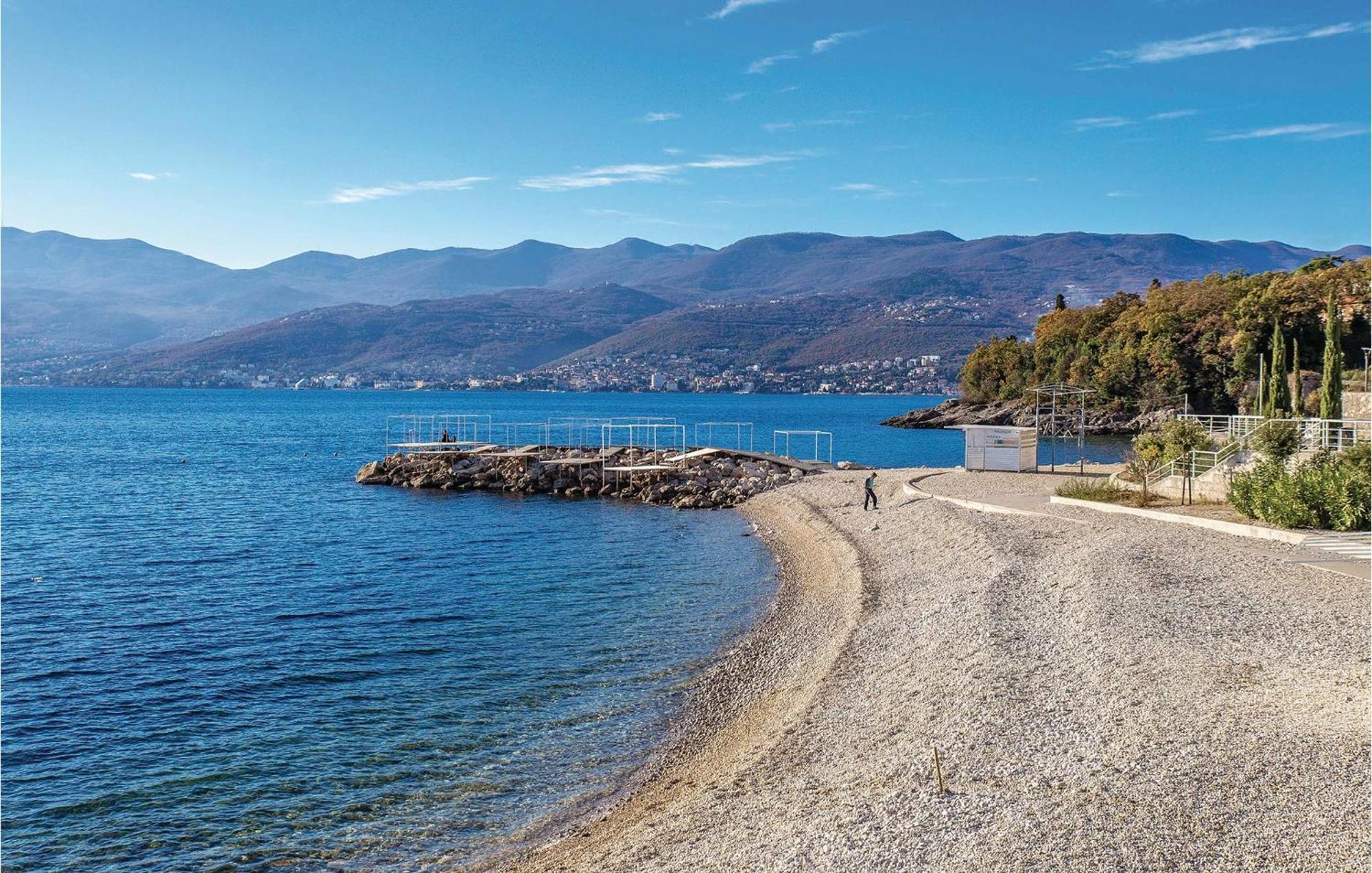 Nice Apartment In Rijeka With House Sea View Ngoại thất bức ảnh