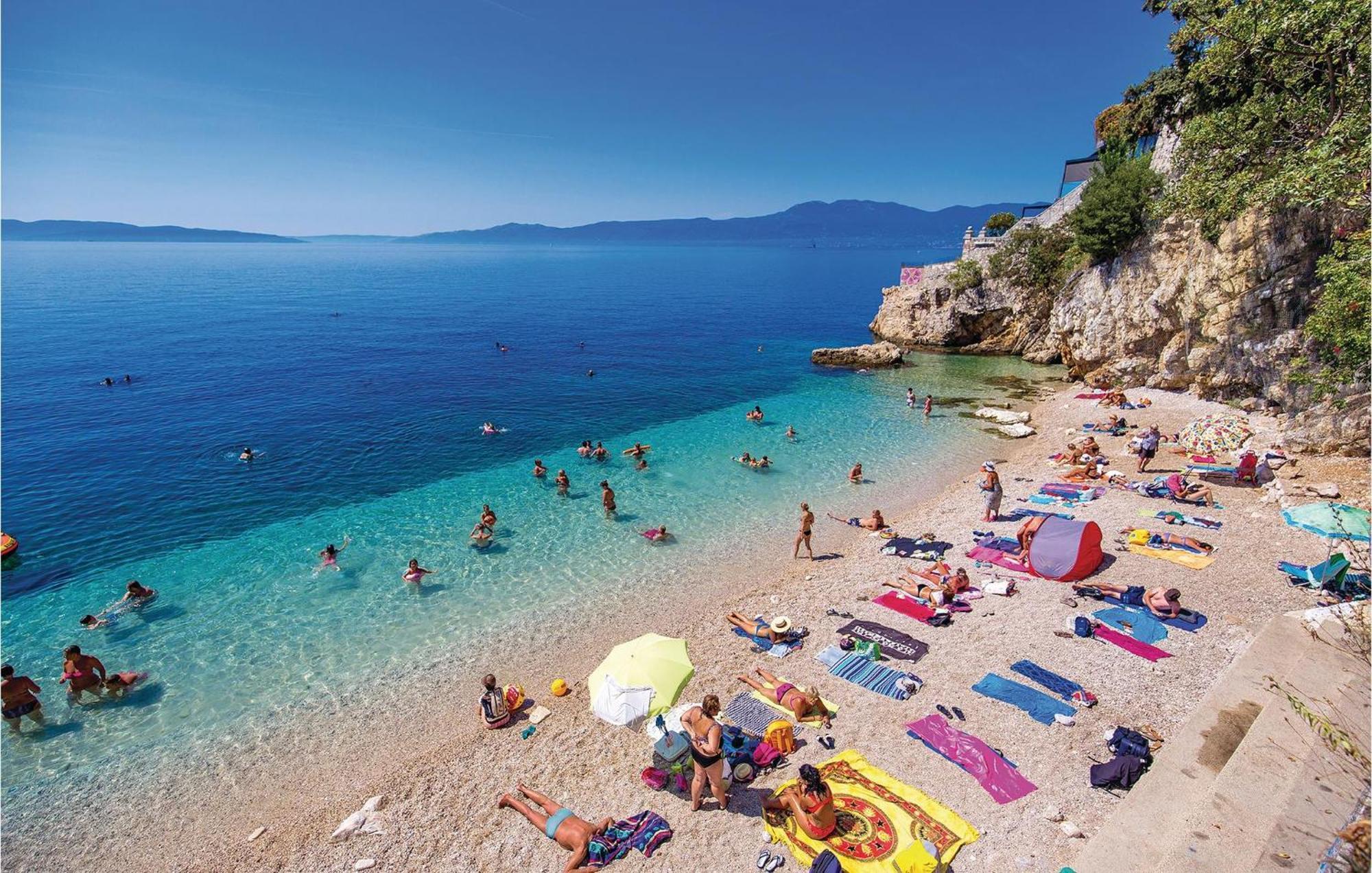 Nice Apartment In Rijeka With House Sea View Ngoại thất bức ảnh